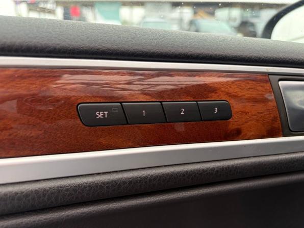 Volkswagen Touareg II с пробегом 2011 года, цена 1 345 000 рублей, 541000 км, внедорожник, Автокод Объявления