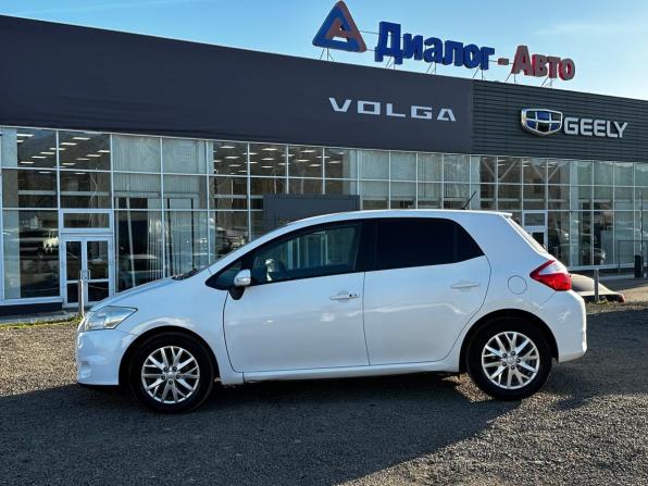 Toyota Auris I Рестайлинг с пробегом 2012 года, цена 980 000 рублей, 143130 км, хэтчбек, Автокод Объявления