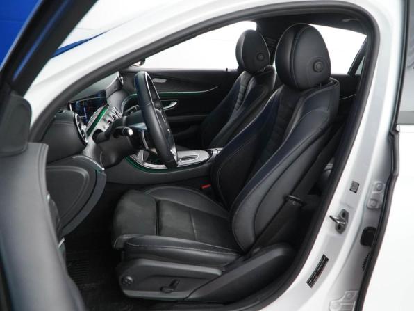 Mercedes-Benz E-Класс V (W213 S213 C238) Рестайлинг с пробегом 2021 года, цена 4 190 900 рублей, 69925 км, седан, Автокод Объявления