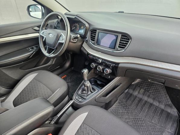 Lada (ВАЗ) Vesta I Рестайлинг (NG) с пробегом 2023 года, цена 1 204 000 рублей, 43000 км, седан, Автокод Объявления