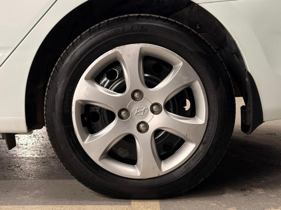 Hyundai Solaris I Екатеринбург  - изображение 8