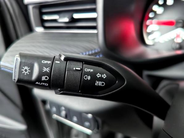 Haval Jolion I Рестайлинг с пробегом 2025 года, цена 2 222 000 рублей, 31099 км, внедорожник, Автокод Объявления