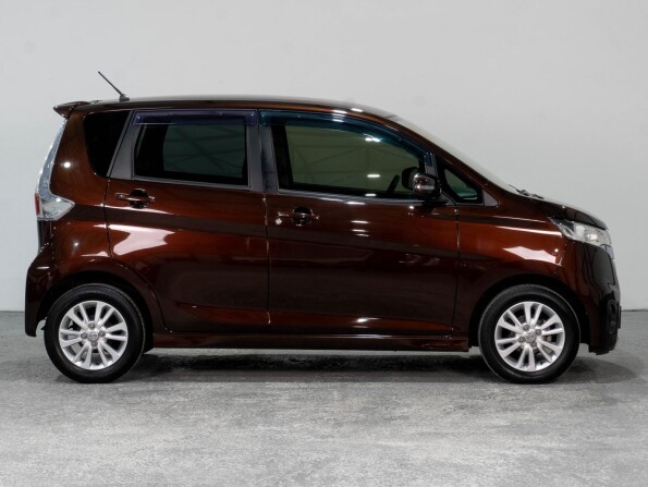 Nissan Dayz I Рестайлинг с пробегом 2015 года, цена 829 000 рублей, 169639 км, хэтчбек, Автокод Объявления