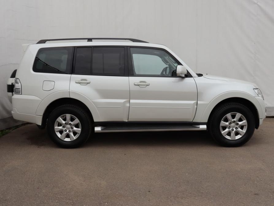 Mitsubishi Pajero IV Рестайлинг 2 Москва  - изображение 7