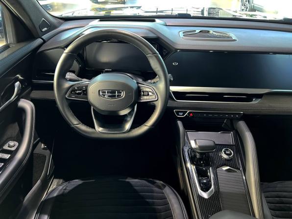Geely Monjaro I с пробегом 2024 года, цена 3 920 000 рублей, 51500 км, внедорожник, Автокод Объявления