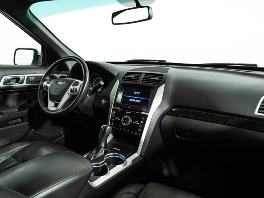 Ford Explorer V Санкт-Петербург  - изображение 9