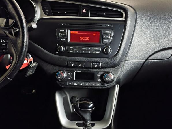 Kia Ceed II Рестайлинг с пробегом 2016 года, цена 1 165 000 рублей, 117396 км, хэтчбек, Автокод Объявления