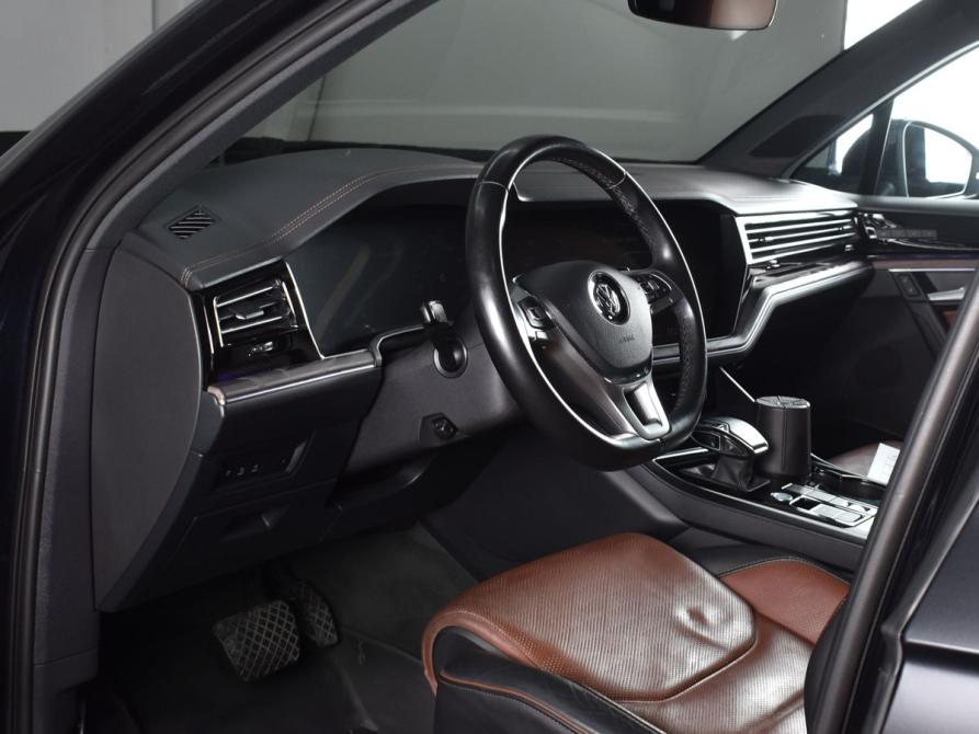 Volkswagen Touareg III Кемерово  - изображение 8