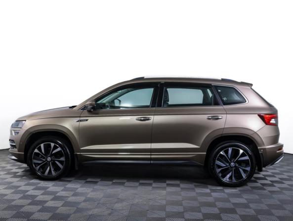 Skoda Karoq I с пробегом 2023 года, цена 2 590 000 рублей, 39330 км, внедорожник, Автокод Объявления