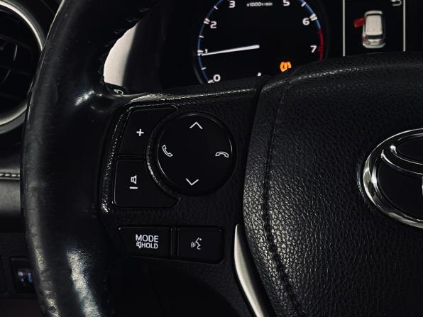 Toyota RAV4 IV (XA40) Рестайлинг с пробегом 2017 года, цена 2 350 000 рублей, 130570 км, внедорожник, Автокод Объявления