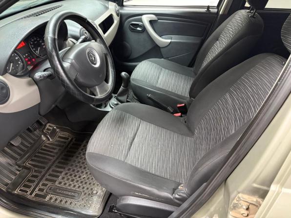 Renault Sandero I с пробегом 2013 года, цена 598 000 рублей, 155301 км, хэтчбек, Автокод Объявления