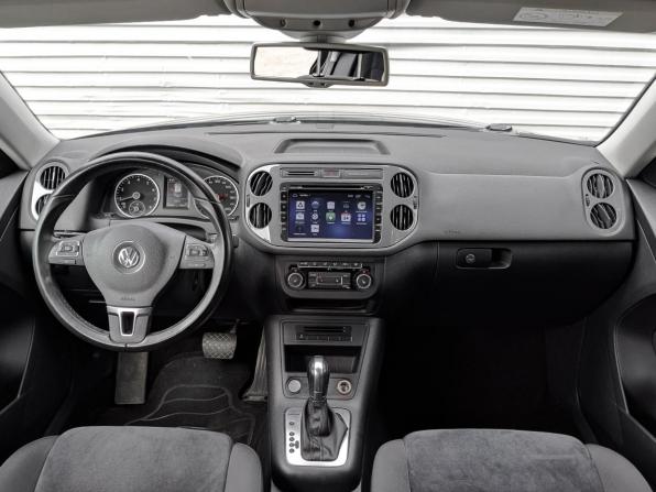 Volkswagen Tiguan I Рестайлинг с пробегом 2015 года, цена 1 795 000 рублей, 92076 км, внедорожник, Автокод Объявления