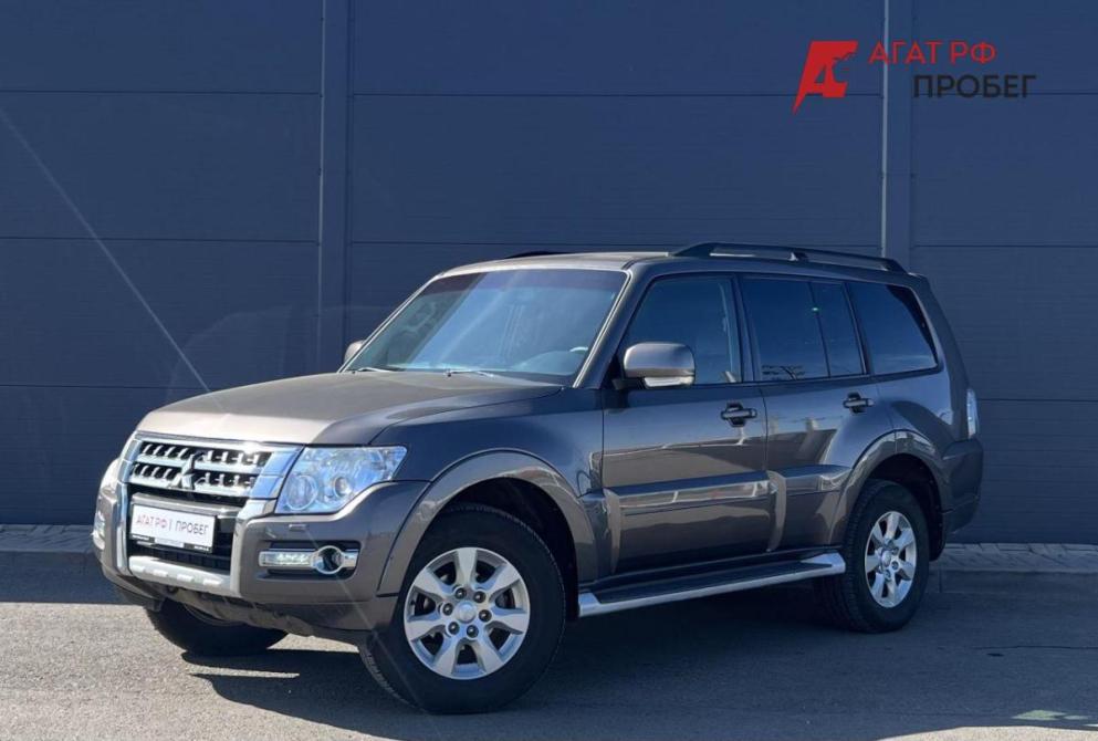 Mitsubishi Pajero IV Рестайлинг 2 Красноярск  - изображение 1