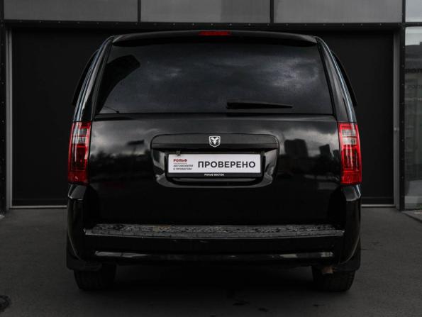 Dodge Caravan V с пробегом 2009 года, цена 1 110 000 рублей, 251157 км, минивэн, Автокод Объявления