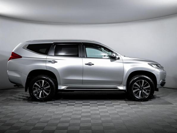 Mitsubishi Pajero Sport III с пробегом 2017 года, цена 3 299 000 рублей, 80000 км, внедорожник, Автокод Объявления