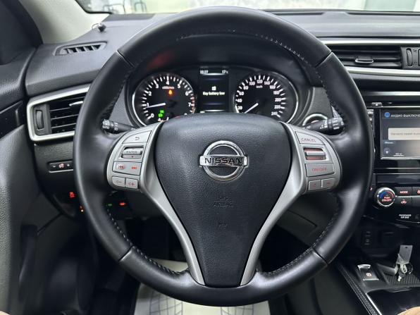 Nissan Qashqai II с пробегом 2017 года, цена 1 845 000 рублей, 98250 км, внедорожник, Автокод Объявления