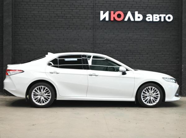 Toyota Camry VIII (XV70) с пробегом 2019 года, цена 2 740 000 рублей, 40432 км, седан, Автокод Объявления