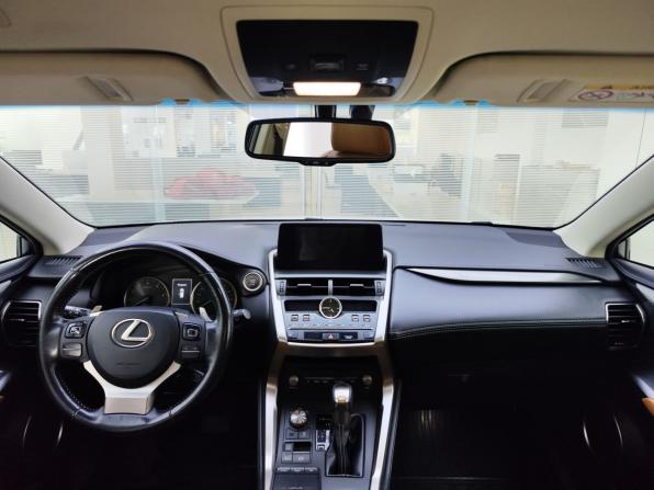 Lexus NX I Рестайлинг с пробегом 2018 года, цена 3 150 000 рублей, 111000 км, внедорожник, Автокод Объявления
