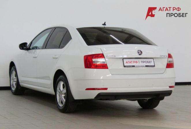 Skoda Octavia III (A7) Рестайлинг с пробегом 2020 года, цена 1 815 000 рублей, 93145 км, универсал, Автокод Объявления