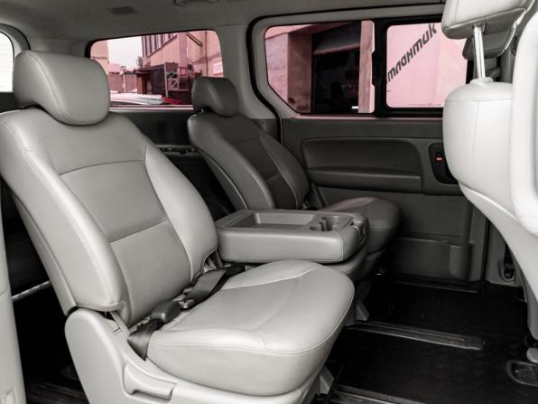 Hyundai Grand Starex I Рестайлинг с пробегом 2017 года, цена 2 650 000 рублей, 144259 км, минивэн, Автокод Объявления