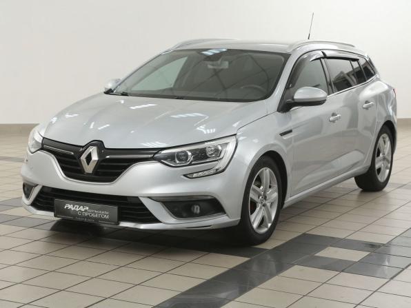 Renault Megane IV с пробегом 2019 года, цена 1 395 000 рублей, 144000 км, универсал, Автокод Объявления