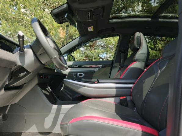 JETOUR DASHING I с пробегом 2023 года, цена 2 030 000 рублей, 66917 км, внедорожник, Автокод Объявления