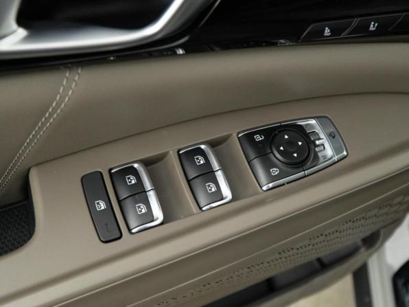 Kia Carnival IV Рестайлинг с пробегом 2025 года, цена 7 083 055 рублей, 12598 км, минивэн, Автокод Объявления