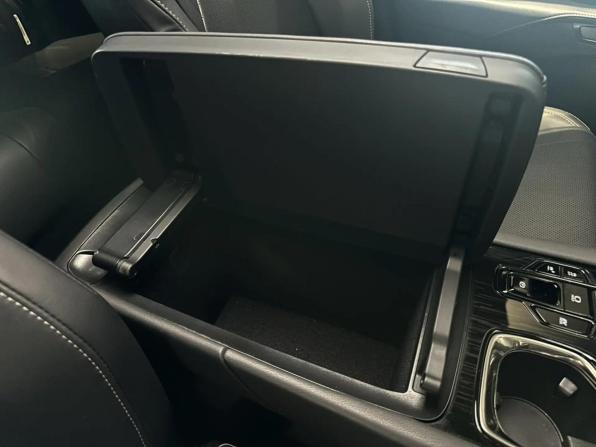 Lexus RX V с пробегом 2023 года, цена 9 350 000 рублей, 27476 км, внедорожник, Автокод Объявления