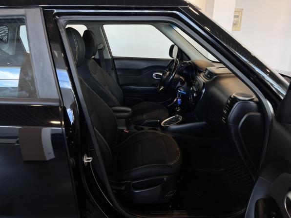 Kia Soul II с пробегом 2016 года, цена 1 350 000 рублей, 166628 км, хэтчбек, Автокод Объявления