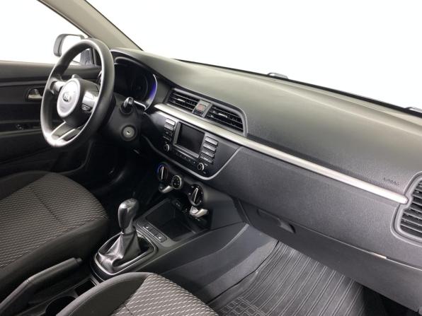 Kia Rio IV с пробегом 2018 года, цена 1 185 000 рублей, 142000 км, хэтчбек, Автокод Объявления