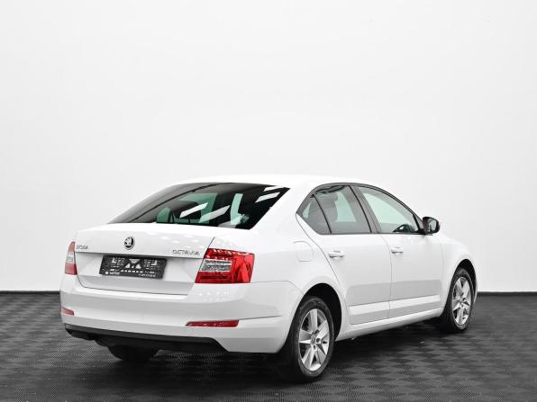 Skoda Octavia III (A7) с пробегом 2016 года, цена 1 349 000 рублей, 120000 км, лифтбек, Автокод Объявления