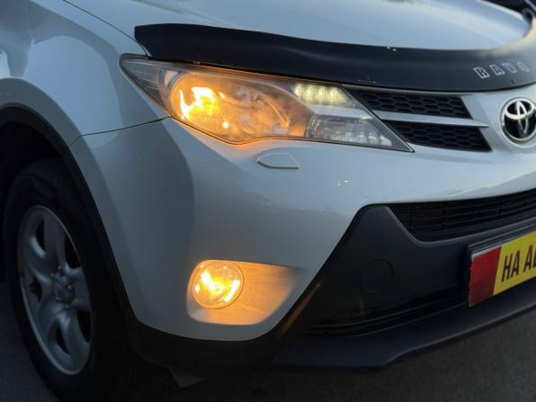 Toyota RAV4 IV (XA40) с пробегом 2015 года, цена 1 749 000 рублей, 144374 км, внедорожник, Автокод Объявления