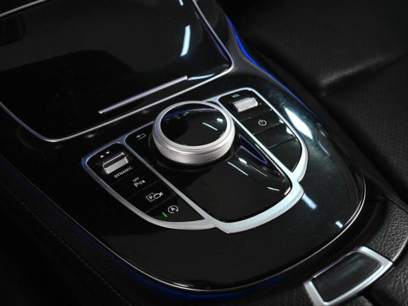 Mercedes-Benz E-Класс V (W213 S213 C238) с пробегом 2018 года, цена 2 649 000 рублей, 114603 км, седан, Автокод Объявления