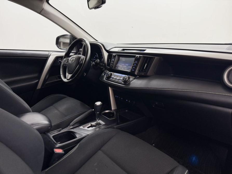 Toyota RAV4 IV (XA40) Рестайлинг Вологда  - изображение 12