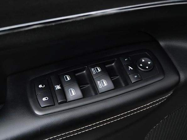 Jeep Grand Cherokee IV (WK2) Рестайлинг с пробегом 2014 года, цена 2 200 999 рублей, 216398 км, внедорожник, Автокод Объявления