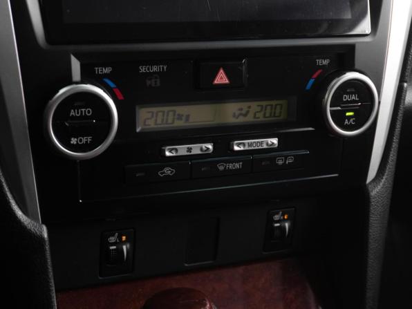 Toyota Camry VII (XV50) с пробегом 2012 года, цена 1 959 000 рублей, 181529 км, седан, Автокод Объявления