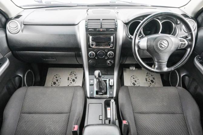 Suzuki Escudo III с пробегом 2008 года, цена 899 000 рублей, 152339 км, внедорожник, Автокод Объявления