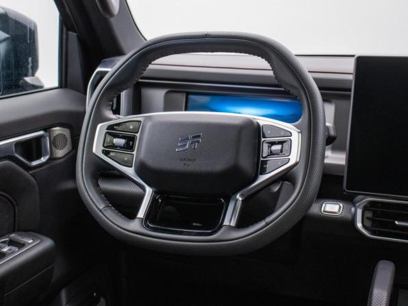 JETOUR T2 с пробегом 2024 года, цена 3 034 000 рублей, 37000 км, внедорожник, Автокод Объявления