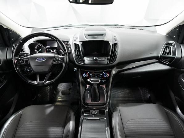 Ford Kuga II Рестайлинг с пробегом 2017 года, цена 1 650 000 рублей, 95200 км, внедорожник, Автокод Объявления