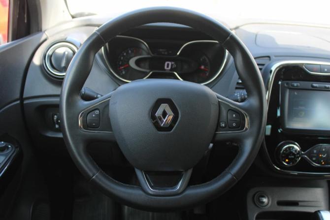 Renault Kaptur I с пробегом 2018 года, цена 1 590 000 рублей, 120000 км, внедорожник, Автокод Объявления