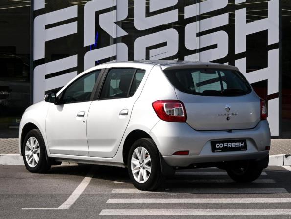 Renault Sandero II Рестайлинг с пробегом 2019 года, цена 1 059 000 рублей, 48154 км, хэтчбек, Автокод Объявления