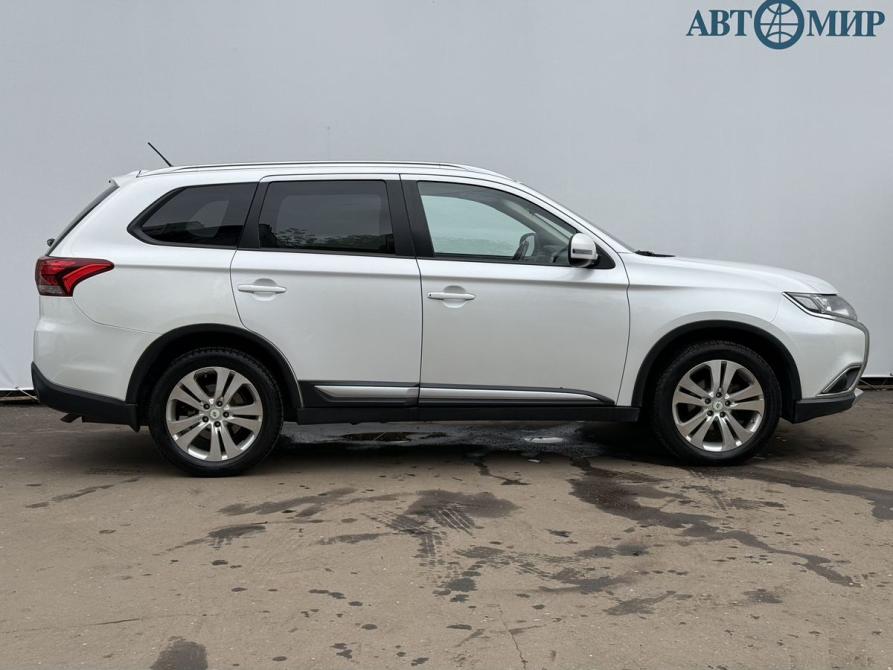 Mitsubishi Outlander III Рестайлинг 2 Москва  - изображение 4