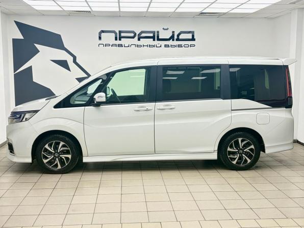 Honda Stepwgn V Рестайлинг с пробегом 2021 года, цена 2 699 000 рублей, 98724 км, минивэн, Автокод Объявления