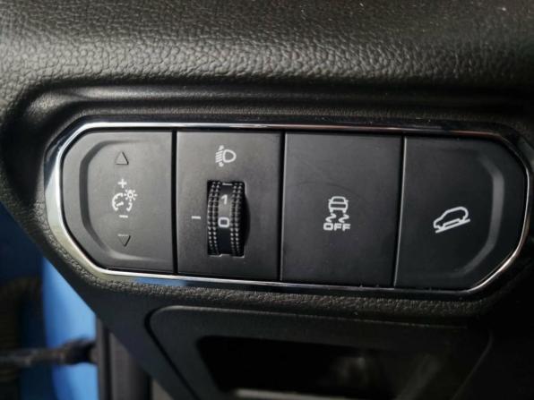 Haval Jolion I с пробегом 2023 года, цена 1 575 000 рублей, 89137 км, внедорожник, Автокод Объявления