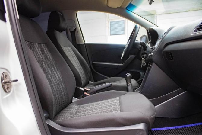 Volkswagen Polo V Рестайлинг с пробегом 2019 года, цена 939 000 рублей, 125658 км, седан, Автокод Объявления