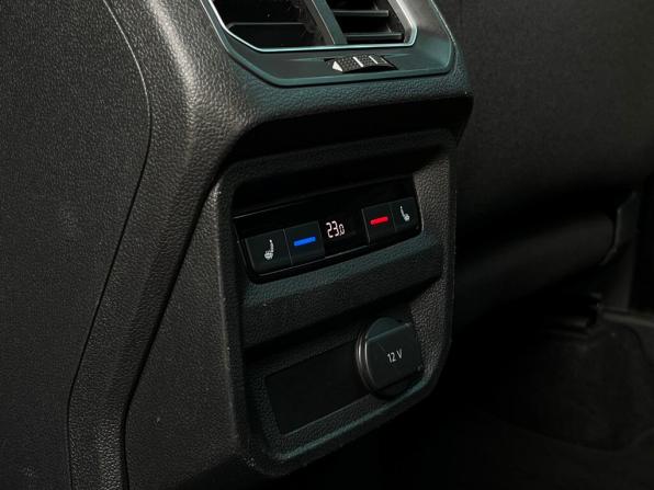 Volkswagen Tiguan II с пробегом 2017 года, цена 2 798 700 рублей, 98136 км, внедорожник, Автокод Объявления