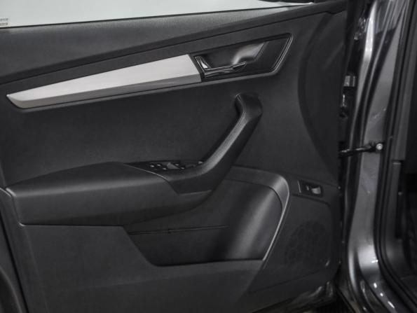 Skoda Karoq I с пробегом 2020 года, цена 1 989 000 рублей, 152480 км, внедорожник, Автокод Объявления