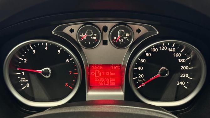 Ford Focus II Рестайлинг с пробегом 2008 года, цена 370 000 рублей, 230000 км, хэтчбек, Автокод Объявления
