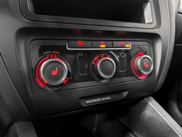 Volkswagen Jetta VI с пробегом 2012 года, цена 1 000 000 рублей, 188000 км, седан, Автокод Объявления