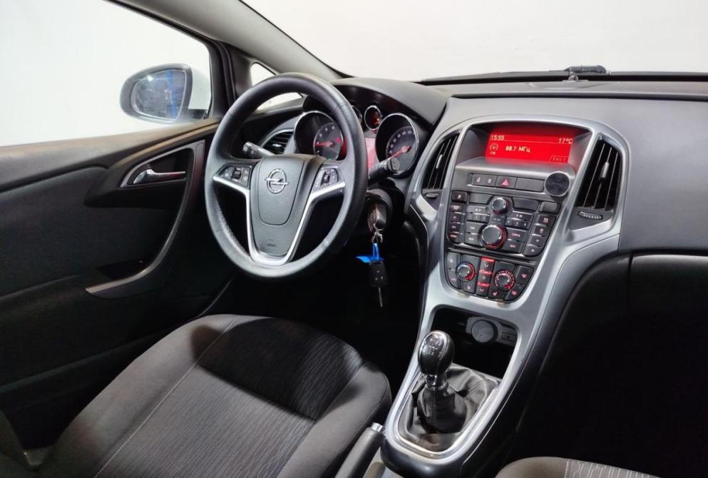 Opel Astra J Рестайлинг Саратов  - изображение 14